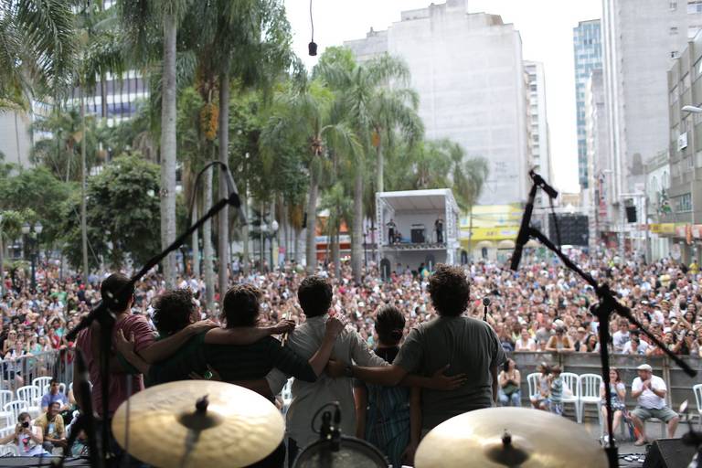 Estrela Leminski e Teo Ruiz / Lemisnkanções