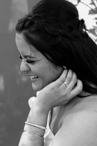 barbara-sorrindo-casamento-no-civil-interior-de-sao-paulo.