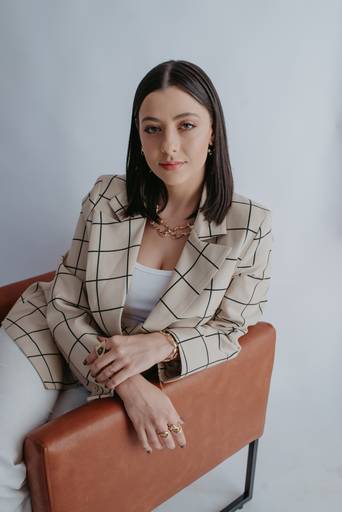 ensaio de marca; ensaio branding



brand session; ensaio de marca pessoa; fotografa em campo grande; ensaio empreendedora; ensaio de marca ; fotos profissionais; fotos profissionais em campo grande; ensaio de joias; semi joias; 