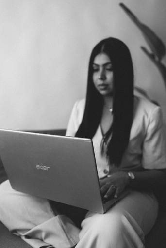 ensaio de marca; ensaio branding



brand session; ensaio de marca pessoa; fotografa em campo grande; ensaio empreendedora; ensaio de marca ; fotos profissionais; fotos profissionais em campo grande; ensaio de joias; semi joias; 