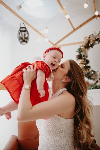 sessao de natal; ensaio de natal; sessão de natal campo grande ; mini sessao; fotos de natal; mini sessao natalina ; campo grande; fotografa em campo grande; sessao no estudio de natal ; franciele duailibi photography; cenario de natal; foto de bebe; 