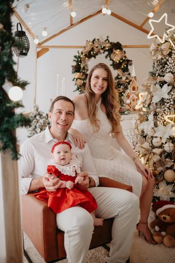 sessao de natal; ensaio de natal; sessão de natal campo grande ; mini sessao; fotos de natal; mini sessao natalina ; campo grande; fotografa em campo grande; sessao no estudio de natal ; franciele duailibi photography; cenario de natal; foto de bebe; 