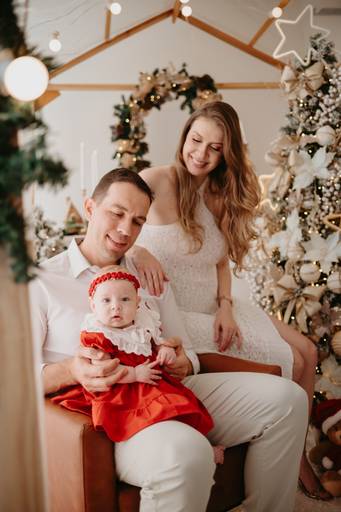 sessao de natal; ensaio de natal; sessão de natal campo grande ; mini sessao; fotos de natal; mini sessao natalina ; campo grande; fotografa em campo grande; sessao no estudio de natal ; franciele duailibi photography; cenario de natal; foto de bebe; 