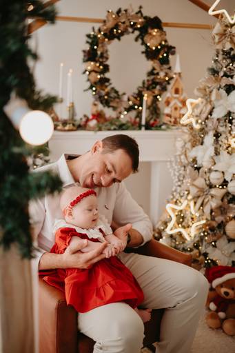 sessao de natal; ensaio de natal; sessão de natal campo grande ; mini sessao; fotos de natal; mini sessao natalina ; campo grande; fotografa em campo grande; sessao no estudio de natal ; franciele duailibi photography; cenario de natal; foto de bebe; 