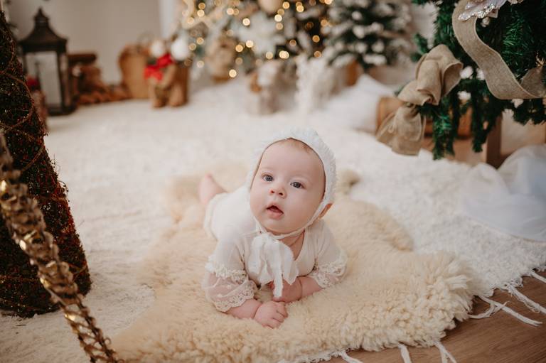 sessao de natal; ensaio de natal; sessão de natal campo grande ; mini sessao; fotos de natal; mini sessao natalina ; campo grande; fotografa em campo grande; sessao no estudio de natal ; franciele duailibi photography; cenario de natal; foto de bebe; 