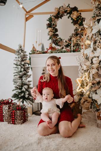 sessao de natal; ensaio de natal; sessão de natal campo grande ; mini sessao; fotos de natal; mini sessao natalina ; campo grande; fotografa em campo grande; sessao no estudio de natal ; franciele duailibi photography; cenario de natal; foto de bebe; 