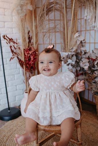 fotografo de bebes em campo grade, smash the cake, boho, smash the cake minimalista, ensaio externo, lago, ensai boho, smash com bolo branco, ensaio familia, ensaio pinterest, bebe camponesa, ensaio com margaridas, bebe com cestinha