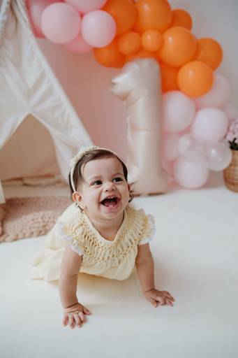 fotografo de bebes em campo grade, smash the cake, boho, smash the cake minimalista, ensaio externo, lago, ensai boho, smash com bolo branco, ensaio familia, ensaio pinterest, bebe camponesa, ensaio com margaridas, bebe com cestinha