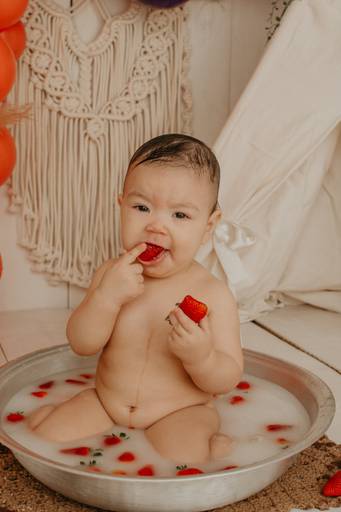 franciele duailibi photography; 
fotografia de criança; 
franciele duailibi;
fotografo de parto cg; newborn lifestyle campo grande; ensaio infantil; fotografo de criança campo grande; newborn campo grande, fotografo cg; sessao moranguinho; ensaio frutinha