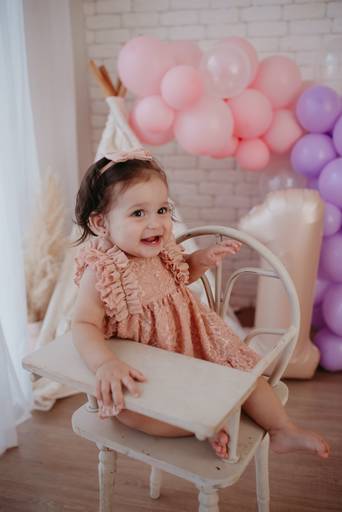 fotografo de bebes em campo grade, smash the cake, boho, smash the cake minimalista, ensaio externo, lago, ensai boho, smash com bolo branco, ensaio familia, ensaio pinterest, bebe camponesa, ensaio com margaridas, bebe com cestinha
