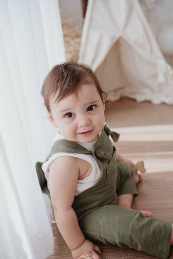 fotografo de bebes em campo grade, smash the cake, boho, smash the cake minimalista, ensaio externo, lago, ensai boho, smash com bolo branco, ensaio familia, ensaio pinterest, bebe camponesa, ensaio com margaridas, bebe com cestinha