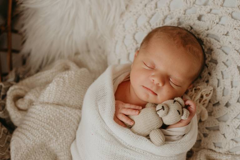  sessao newborn; newborn; campo grande; baby; fotos fran duailibi; mae de menina; pai de menina; newborn girl; mudo rosa; ensaio newborn; fotos de recem nascido campo grande; fotografo em campo grande; fotos de bebe; newborn campo grande