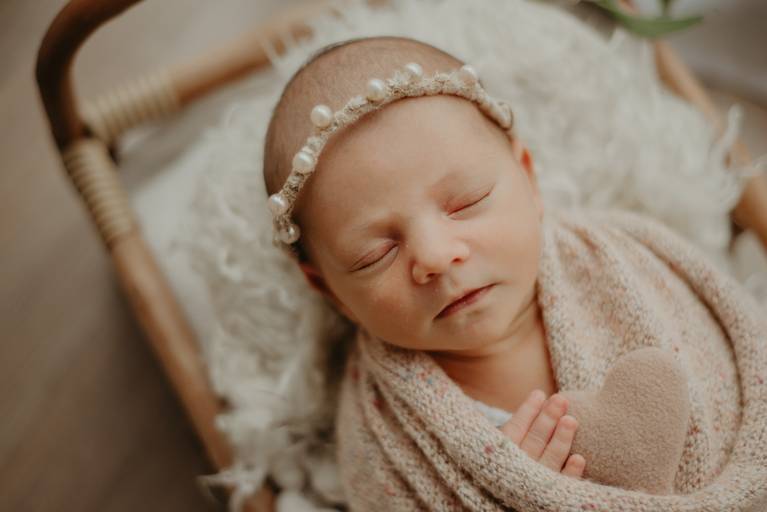  sessao newborn; newborn; campo grande; baby; fotos fran duailibi; mae de menina; pai de menina; newborn girl; mudo rosa; ensaio newborn; fotos de recem nascido campo grande; fotografo em campo grande; fotos de bebe; newborn campo grande