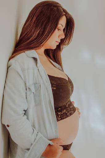 fotos de gestante; gravida no estudio; fotos de gravida no estudio; ensaio de gestante campo grande; campogrande; sessão de gestante no estudio; fotos criativas de gravida; fotografa campo grande; fotos criativas de gestante; gravidas campo grande; ensaio