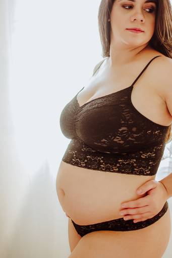 fotos de gestante; gravida no estudio; fotos de gravida no estudio; ensaio de gestante campo grande; campogrande; sessão de gestante no estudio; fotos criativas de gravida; fotografa campo grande; fotos criativas de gestante; gravidas campo grande; ensaio