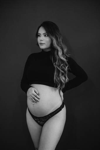 fotos de gestante; gravida no estudio; fotos de gravida no estudio; ensaio de gestante campo grande; campogrande; sessão de gestante no estudio; fotos criativas de gravida; fotografa campo grande; fotos criativas de gestante; gravidas campo grande; ensaio