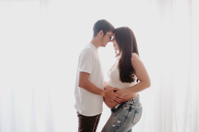 fotos de gestante; gravida no estudio; fotos de gravida no estudio; ensaio de gestante campo grande; campogrande; sessão de gestante no estudio; fotos criativas de gravida; fotografa campo grande; fotos criativas de gestante; gravidas boho