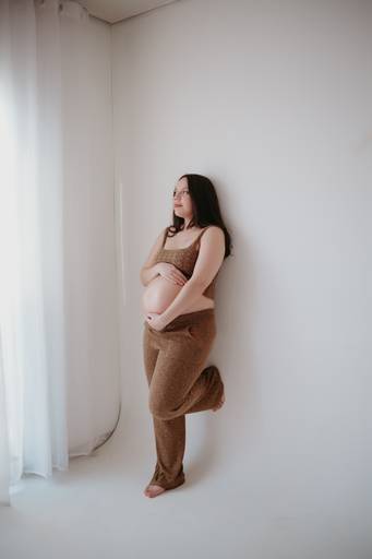 fotos de gestante; gravida no estudio; fotos de gravida no estudio; ensaio de gestante campo grande; campogrande; sessão de gestante no estudio; fotos criativas de gravida; fotografa campo grande; fotos criativas de gestante; gravidas boho