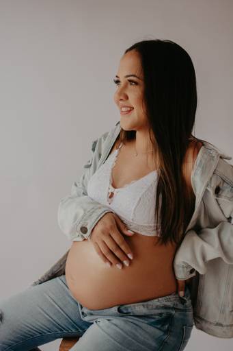 fotos de gestante; gravida no estudio; fotos de gravida no estudio; ensaio de gestante campo grande; campogrande; sessão de gestante no estudio; fotos criativas de gravida; fotografa campo grande; fotos criativas de gestante; gravidas campo grande; ensaio