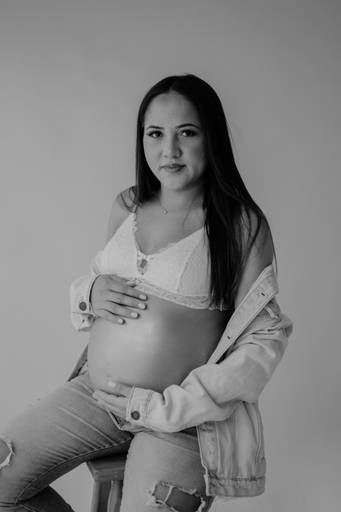 fotos de gestante; gravida no estudio; fotos de gravida no estudio; ensaio de gestante campo grande; campogrande; sessão de gestante no estudio; fotos criativas de gravida; fotografa campo grande; fotos criativas de gestante; gravidas campo grande; ensaio