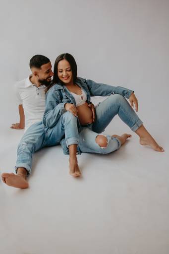 fotos de gestante; gravida no estudio; fotos de gravida no estudio; ensaio de gestante campo grande; campogrande; sessão de gestante no estudio; fotos criativas de gravida; fotografa campo grande; fotos criativas de gestante; gravidas campo grande; ensaio