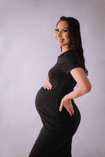 fotos de gestante; gravida no estudio; fotos de gravida no estudio; ensaio de gestante campo grande; campogrande; sessão de gestante no estudio; fotos criativas de gravida; fotografa campo grande; fotos criativas de gestante; gravidas campo grande; ensaio