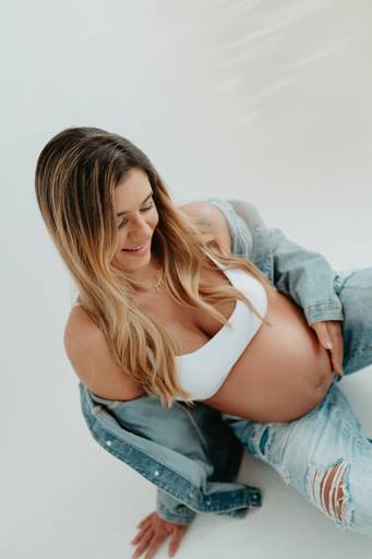 fotos de gestante; gravida no estudio; fotos de gravida no estudio; ensaio de gestante campo grande; campogrande; sessão de gestante no estudio; fotos criativas de gravida; fotografa campo grande; fotos criativas de gestante; gravidas boho