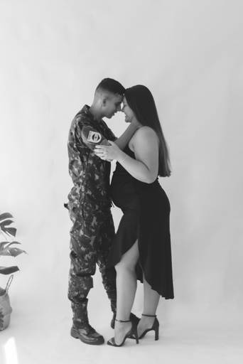 fotos de gestante; gravida no estudio; fotos de gravida no estudio; ensaio de gestante campo grande; campogrande; sessão de gestante no estudio; fotos criativas de gravida; fotografa campo grande; fotos criativas de gestante; gravidas campo grande; ensaio