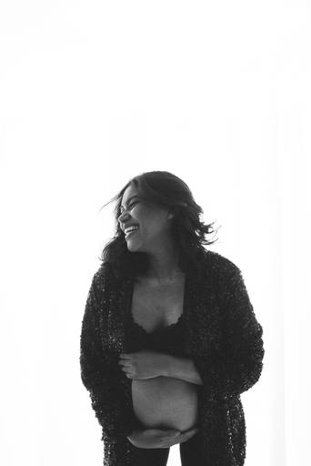 fotos de gestante; gravida no estudio; fotos de gravida no estudio; ensaio de gestante campo grande; campogrande; sessão de gestante no estudio; fotos criativas de gravida; fotografa campo grande; fotos criativas de gestante; gravidas boho