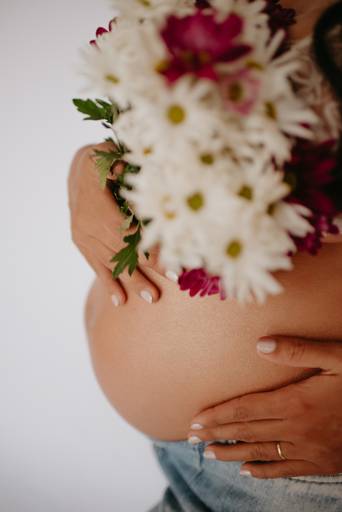 fotos de gestante; gravida no estudio; fotos de gravida no estudio; ensaio de gestante campo grande; campogrande; sessão de gestante no estudio; fotos criativas de gravida; fotografa campo grande; fotos criativas de gestante; gravidas boho