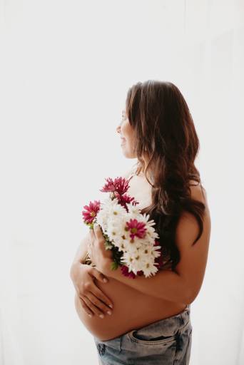 fotos de gestante; gravida no estudio; fotos de gravida no estudio; ensaio de gestante campo grande; campogrande; sessão de gestante no estudio; fotos criativas de gravida; fotografa campo grande; fotos criativas de gestante; gravidas boho