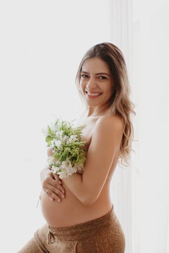 fotos de gestante; gravida no estudio; fotos de gravida no estudio; ensaio de gestante campo grande; campogrande; sessão de gestante no estudio; fotos criativas de gravida; fotografa campo grande; fotos criativas de gestante; gravidas boho