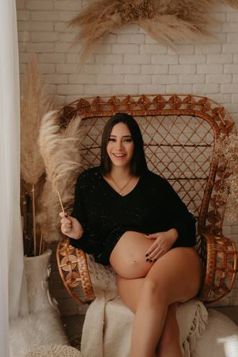 fotos de gestante; gravida no estudio; fotos de gravida no estudio; ensaio de gestante campo grande; campogrande; sessão de gestante no estudio; fotos criativas de gravida; fotografa campo grande; fotos criativas de gestante; gravidas campo grande; ensaio