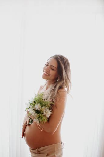 fotos de gestante; gravida no estudio; fotos de gravida no estudio; ensaio de gestante campo grande; campogrande; sessão de gestante no estudio; fotos criativas de gravida; fotografa campo grande; fotos criativas de gestante; gravidas boho