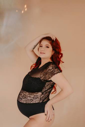 fotos de gestante; gravida no estudio; fotos de gravida no estudio; ensaio de gestante campo grande; campogrande; sessão de gestante no estudio; fotos criativas de gravida; fotografa campo grande; fotos criativas de gestante; gravidas boho