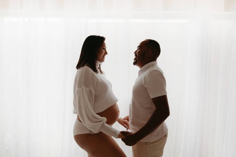 fotos de gestante; gravida no estudio; fotos de gravida no estudio; ensaio de gestante campo grande; campogrande; sessão de gestante no estudio; fotos criativas de gravida; fotografa campo grande; fotos criativas de gestante; gravidas campo grande; ensaio