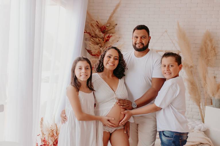 fotos de gestante; gravida no estudio; fotos de gravida no estudio; ensaio de gestante campo grande; campogrande; sessão de gestante no estudio; fotos criativas de gravida; fotografa campo grande; fotos criativas de gestante; gravidas boho