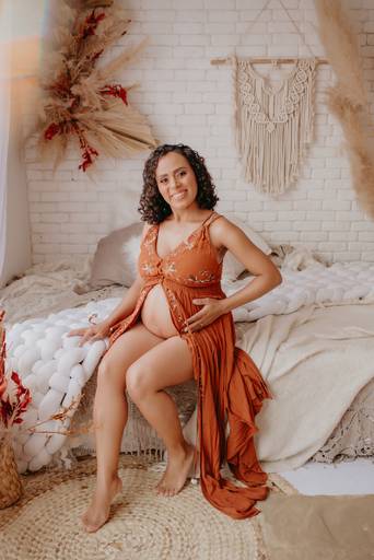 fotos de gestante; gravida no estudio; fotos de gravida no estudio; ensaio de gestante campo grande; campogrande; sessão de gestante no estudio; fotos criativas de gravida; fotografa campo grande; fotos criativas de gestante; gravidas boho