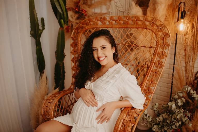 fotos de gestante; gravida no estudio; fotos de gravida no estudio; ensaio de gestante campo grande; campogrande; sessão de gestante no estudio; fotos criativas de gravida; fotografa campo grande; fotos criativas de gestante; gravidas boho