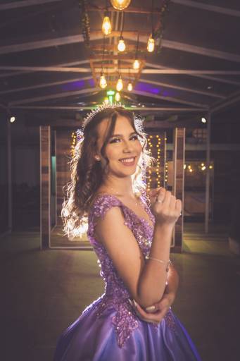 Debutante Mariana