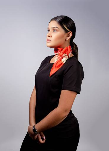 Marcela - Comissária de Bordo