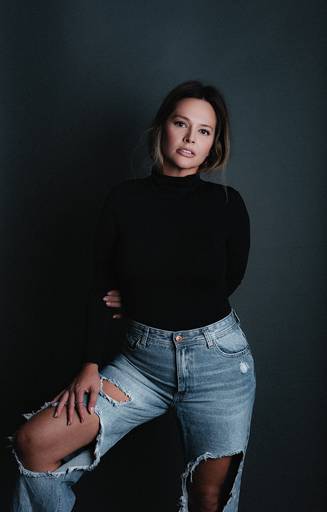 Pam Herrera 
Produtora Criativa