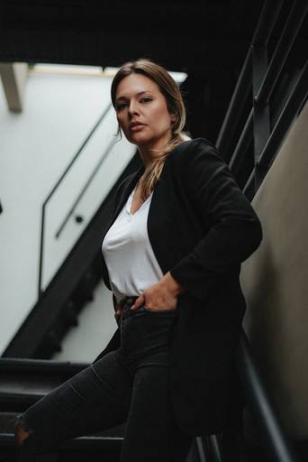 Pam Herrera 
Produtora Criativa