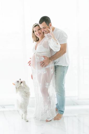 ensaio de gestante com marido e pet
