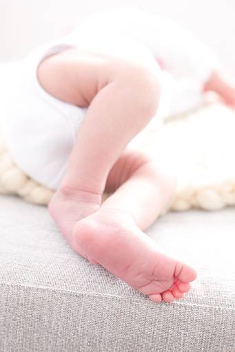 recém-nascido pezinhos