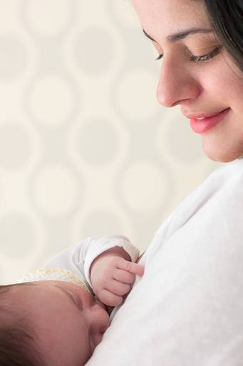 ensaio recém-nascido e mae