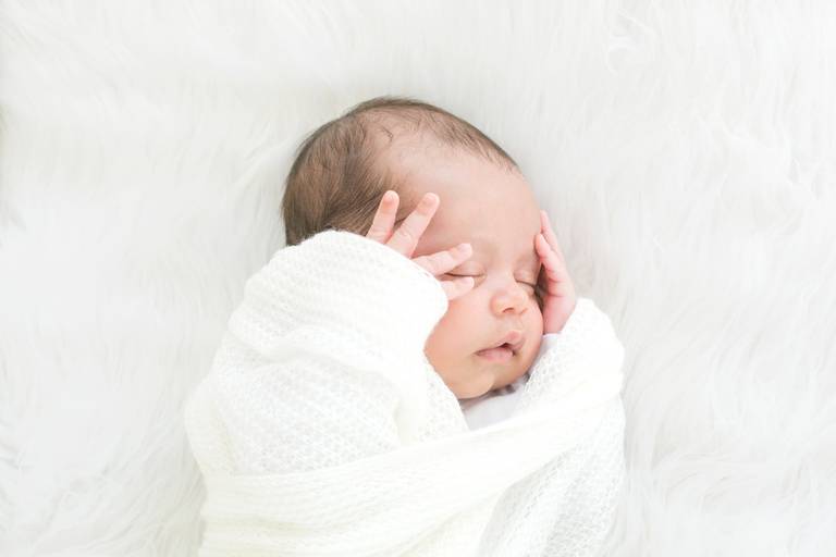 ensaio recém-nascido menino