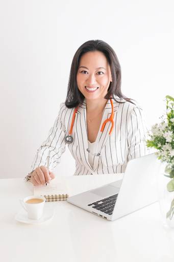 ensaio perfil profissional- médica