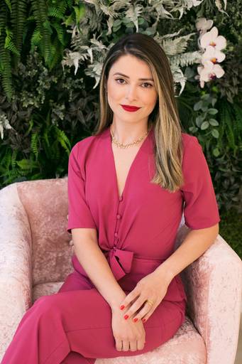 retrato perfil profissional feminino