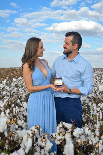 pre Wedding  no campo de Algodão